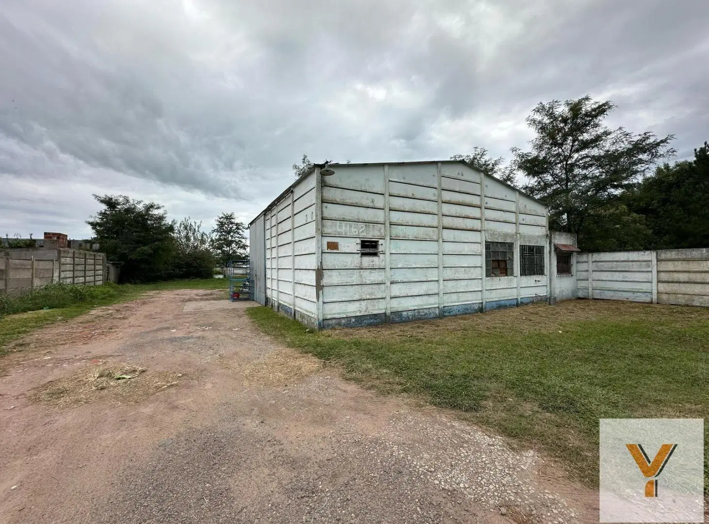 Galpón en venta - Oficinas - Depósitos - 1.500Mts2 - Saladillo 5