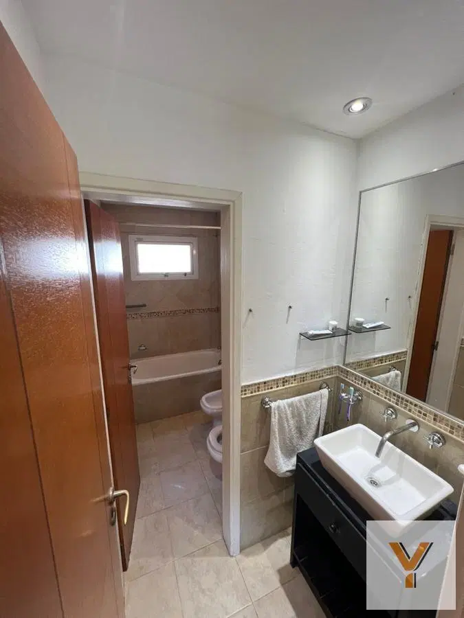Departamento en venta - 2 dormitorios baño toilette - patio - 80mts2 - Pinamar 3