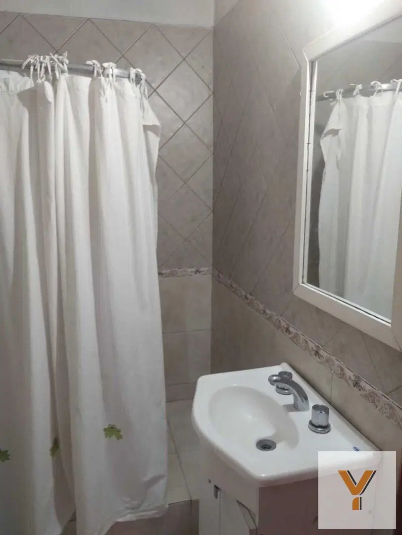 Casa en venta - 2 Dormitorios 1 Baño - Merlo 3