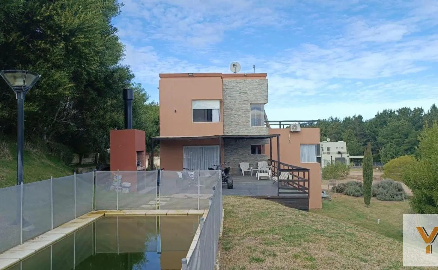 Casa en venta - 4 Dormitorios 2 Baños - Pinamar 4