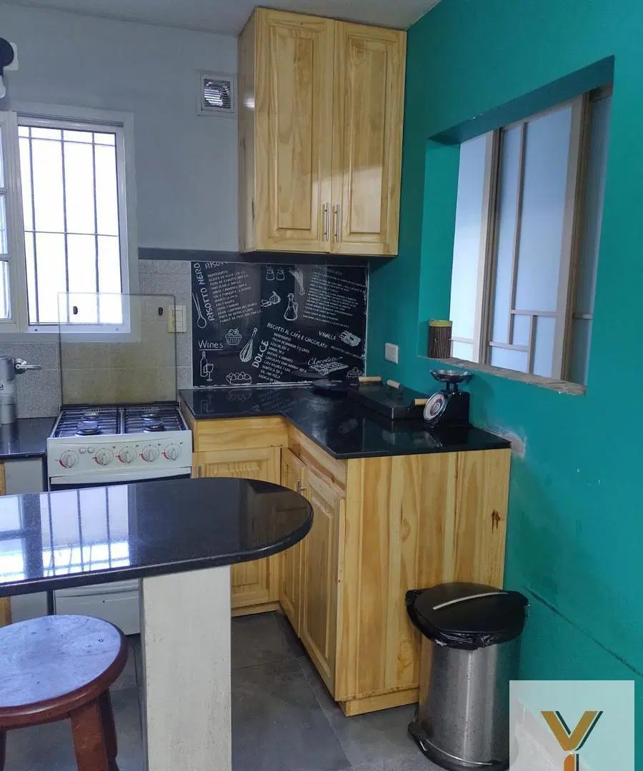 Casa en venta - 3 Dormitorios 1 Baño - 110Mts2 - Don Bosco, Quilmes 2