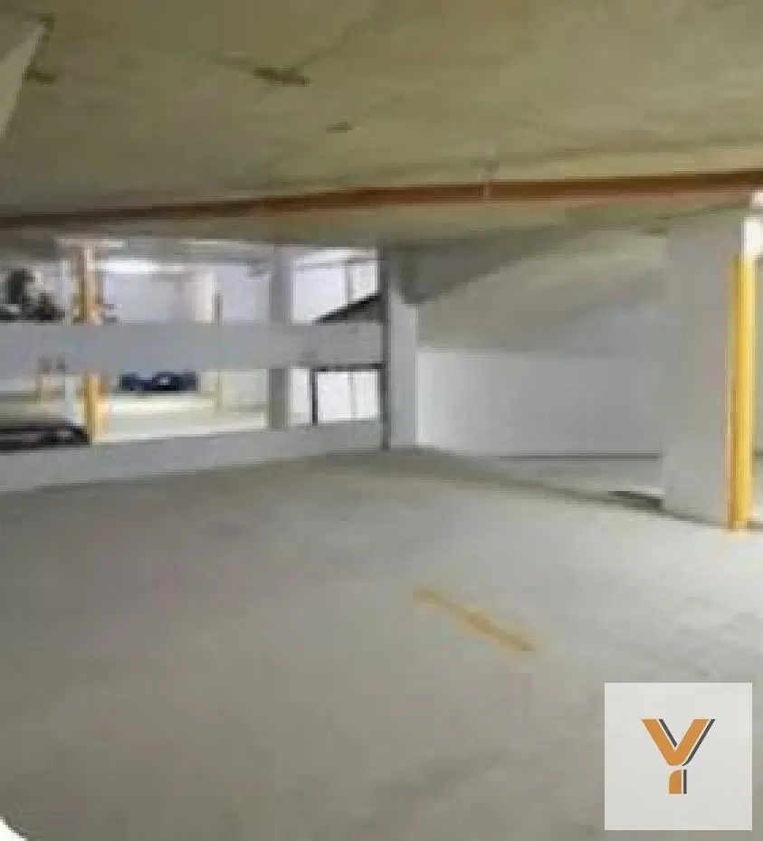 Cochera cubierta en venta - 20Mts2 - Quilmes 4