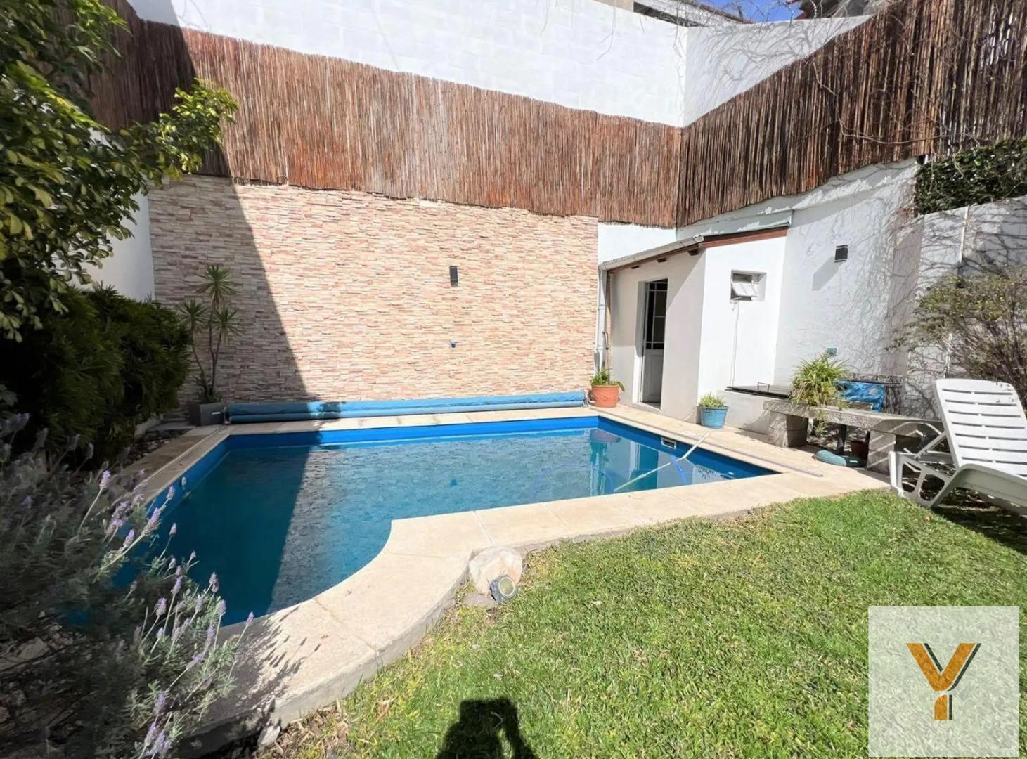 Casa en venta - 4 Dormitorios 4 Baños - 265mts2 - Barracas