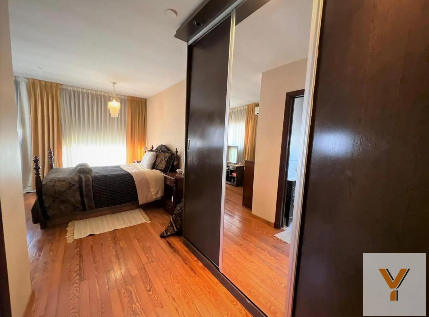 Casa en venta - 4 Dormitorios 4 Baños - 265mts2 - Barracas