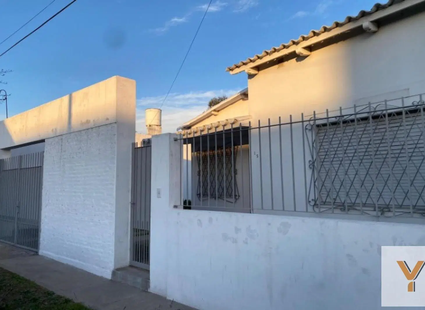 Casa en venta - 2 Dormitorios 1 Baño - Pergamino 1