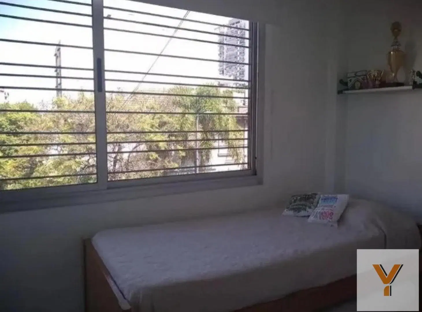 PH en venta - 3 Dormitorios 2 Baños - Villa General Mitre 1