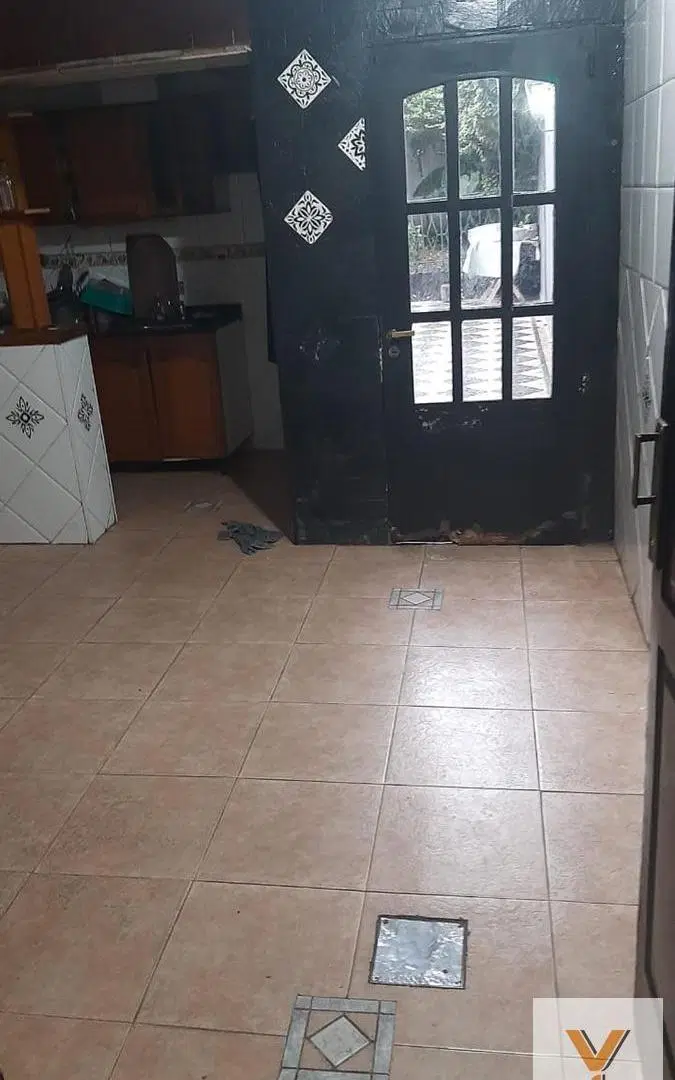 Casa y Local en venta - 356Mts2 - Parque Avellaneda 8