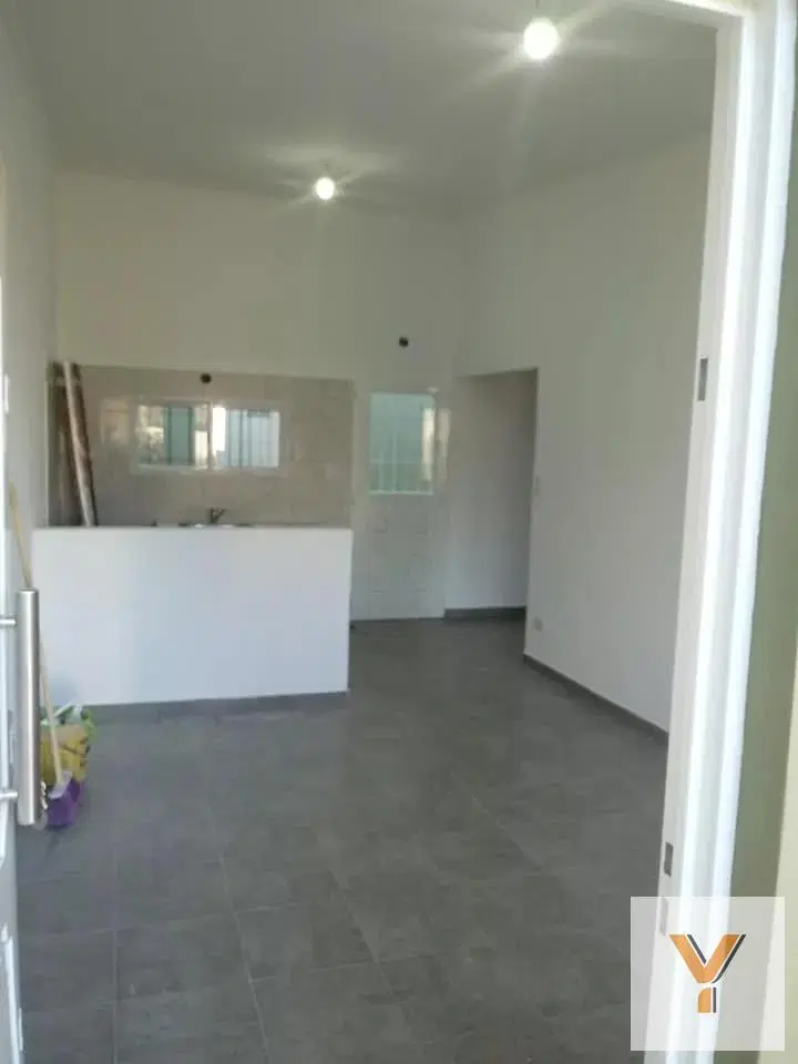Departamentos en venta - 2 Dormitorios 2 Baños - Local - 560Mts2 - Alejandro Korn 2