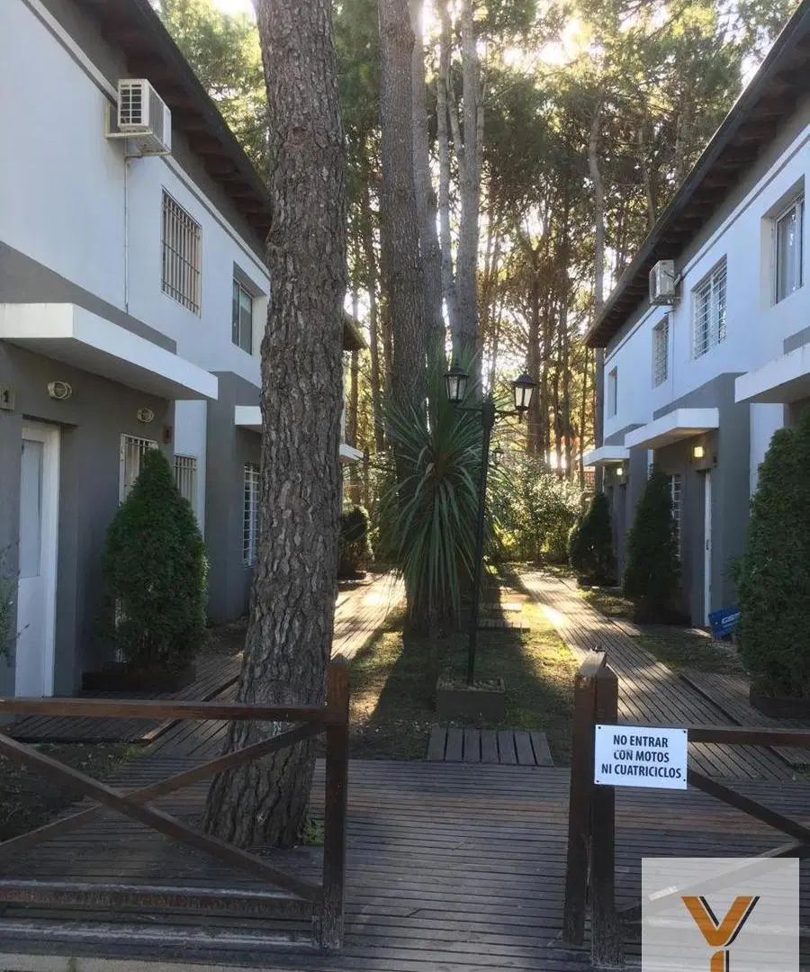 Departamento en venta - 2 Dormitorios 2 Baños - Pinamar 4