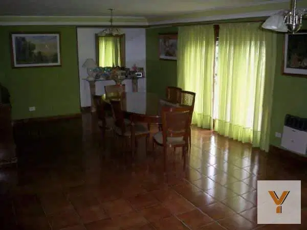Quinta en venta - 5 dormitorios 3 baños - 396mts2 - Mar Del Plata 5