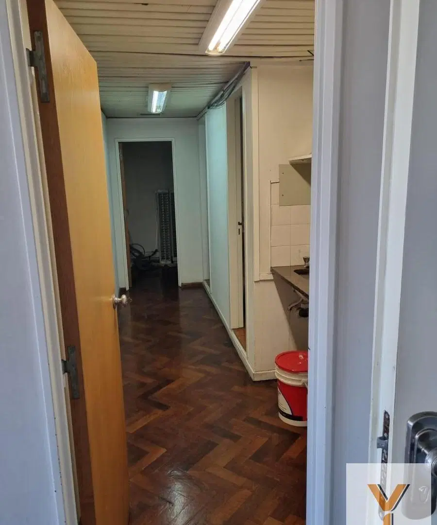 Oficina en venta - 2 Baños - Monserrat 4
