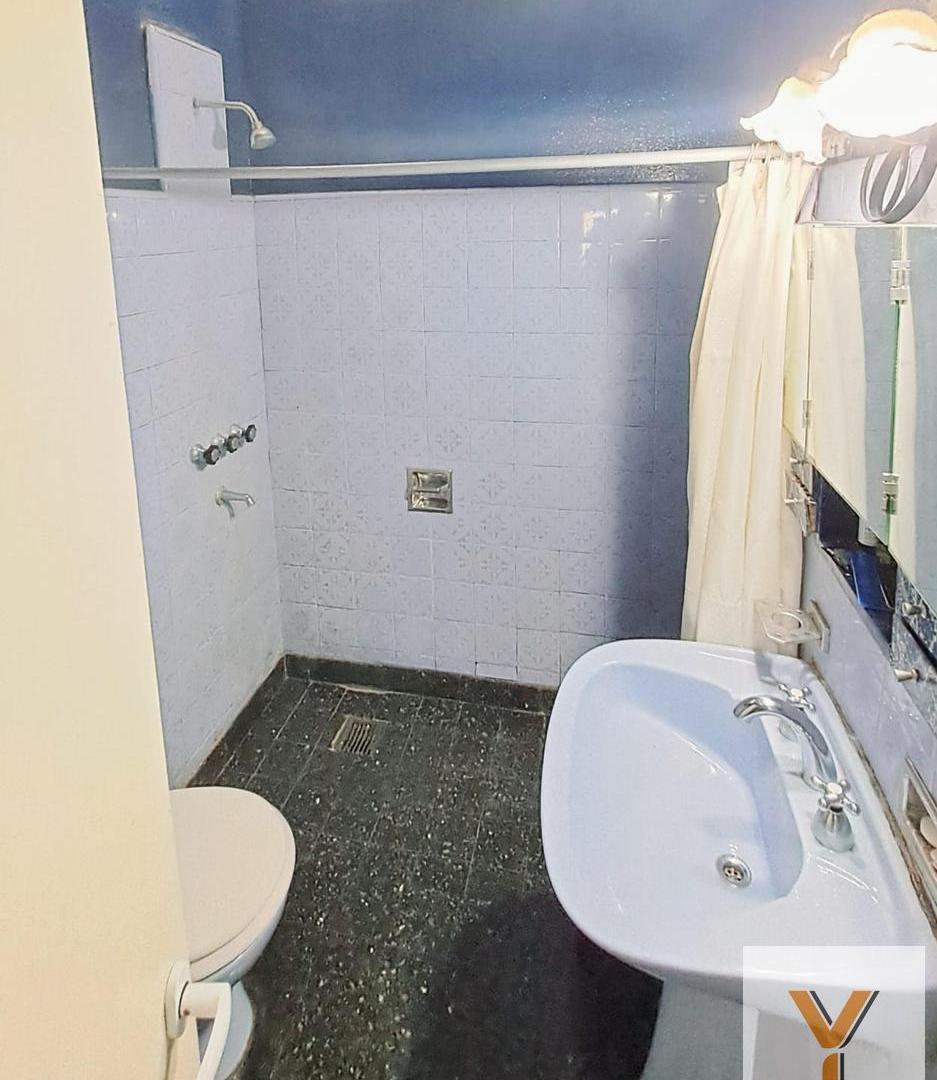 Casa en Venta - 3 Dormitorios 1 Baño - 420mts - Ensenada