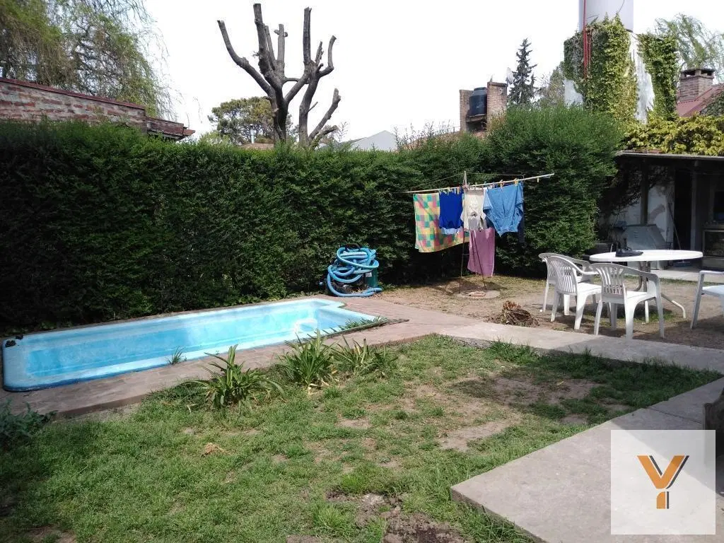 Casa en venta - 2 Dormitorios 1 Baño - Cochera - 400Mts2 - El Cazador, Escobar 4