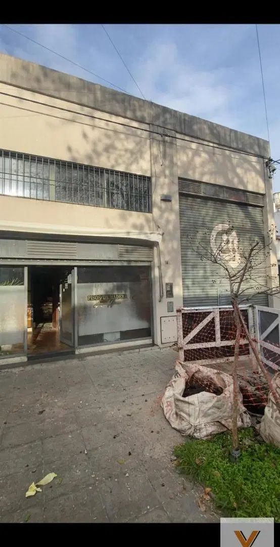 Depósito en Venta - 1 Baño - 400mts - La Plata 1