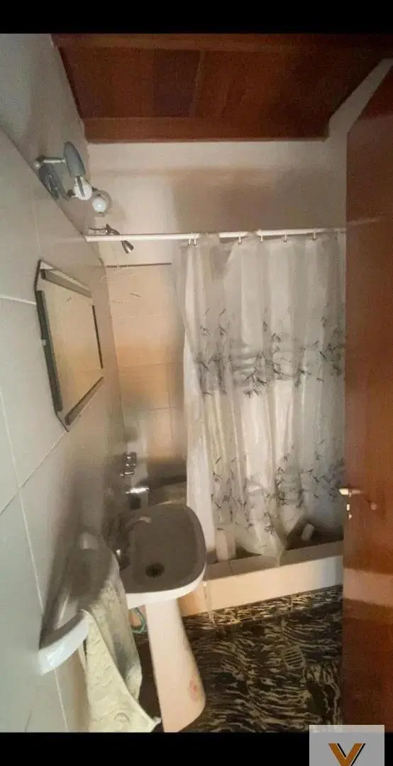 Depósito en Venta - 1 Baño - 400mts - La Plata 3