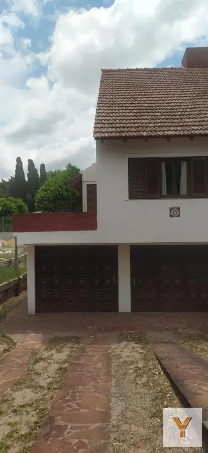 Casa en venta - 4 Dormitorios 4 Baños 2 Cocheras - 480Mts2 - Santa Teresita 1