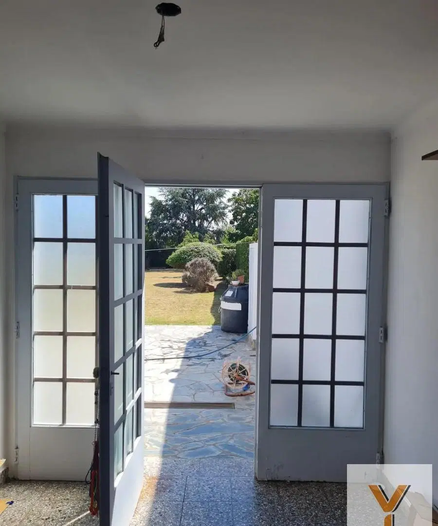 Casa en Venta - 4 Dormitorios 2 Baños - 812mts - Saavedra 2