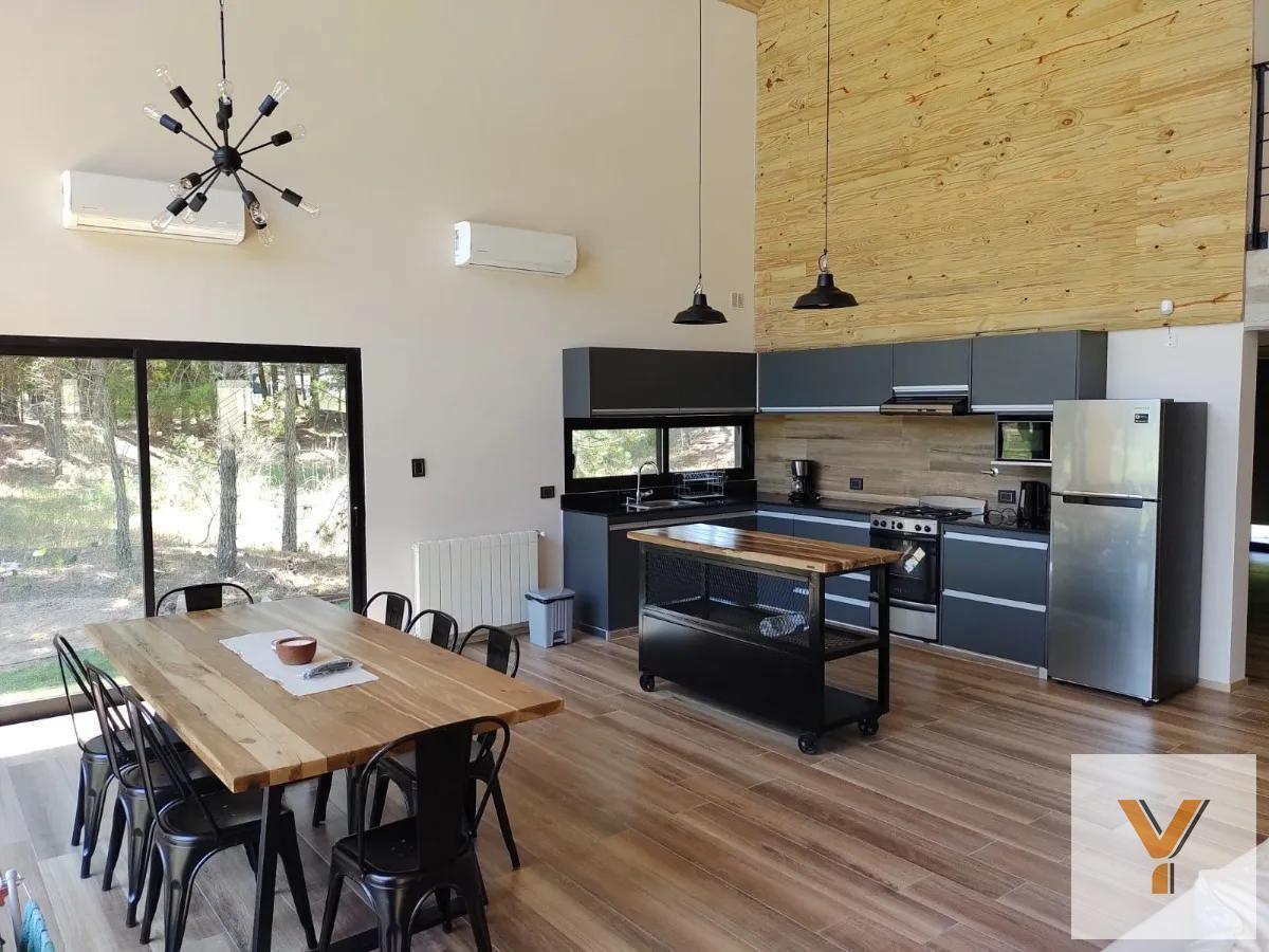 Foto de Casa Venta 4 dormitorios 3 baños 220mts2 - Costa Esmeralda, imagen 5