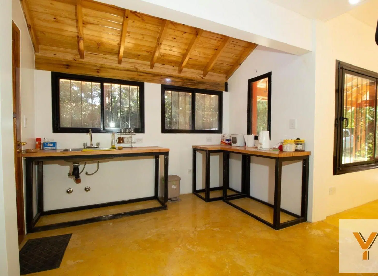 Casa en venta - 2 Dormitorios 2 Baños - La Lonja 4