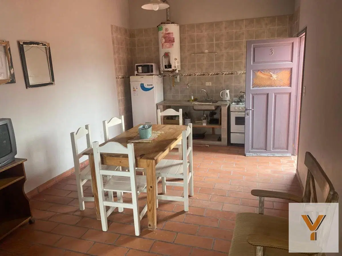 Casa en venta - 2 Dormitorios 1 Baño - 480Mts2 - Claromecó 3