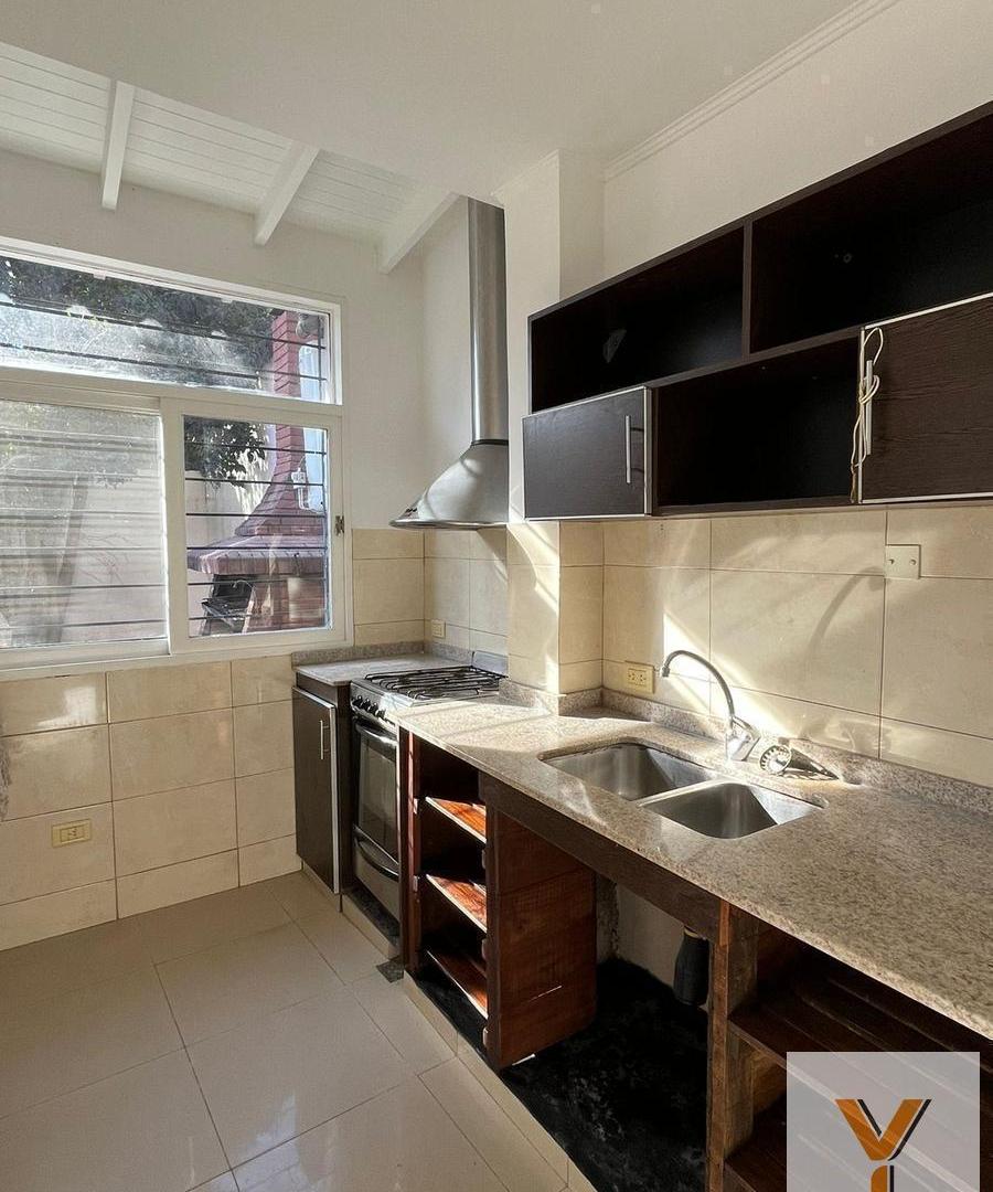 Departamento en venta - 2 Dormitorios 2 Baños - 180mts2 - Quilmes