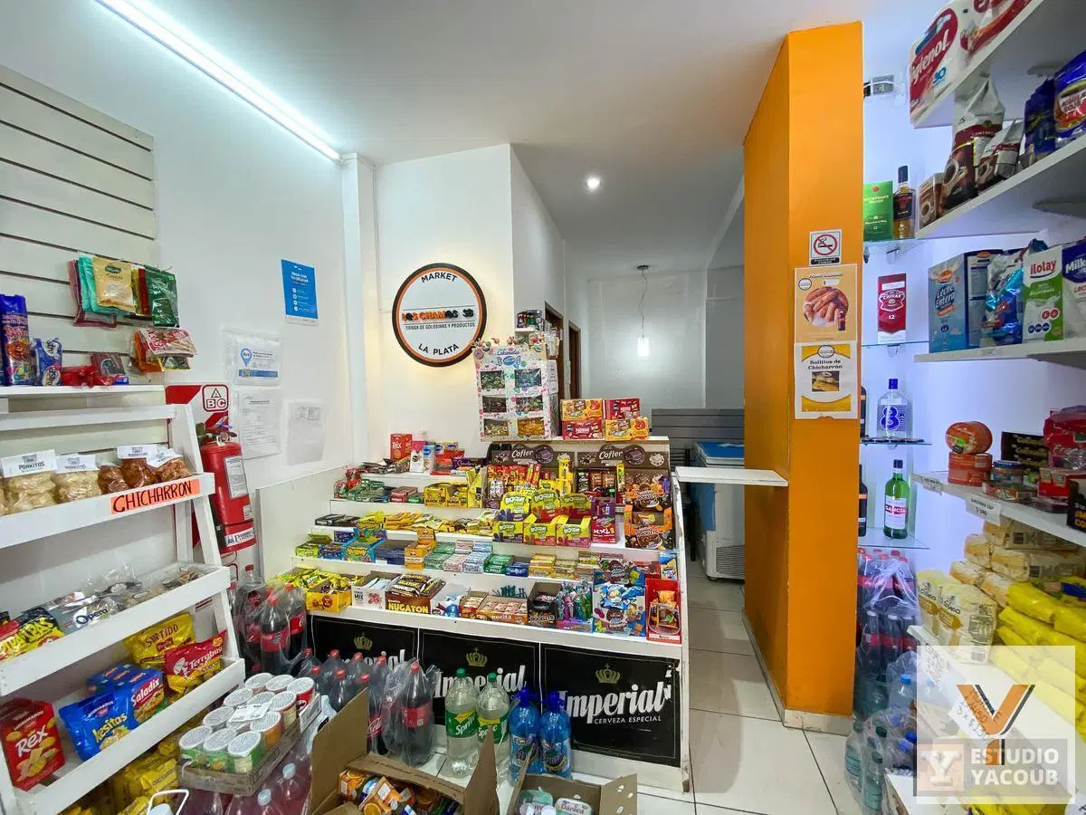 Local comercial en venta - 82mts2 - La Plata 5