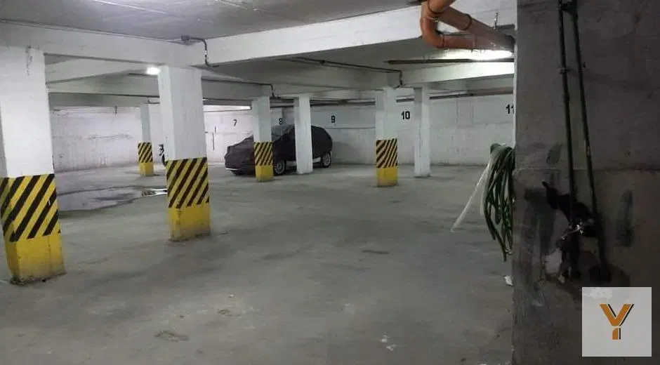 Cocheras en venta - 12Mts2 - La Plata 2