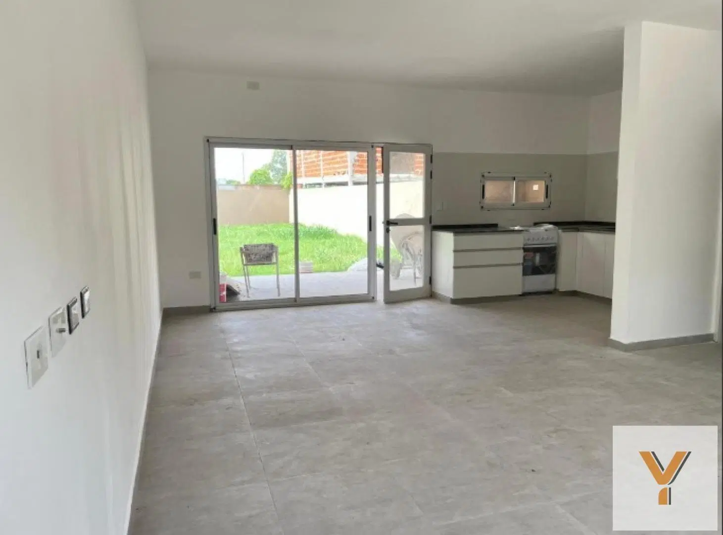 Dúplex en venta - 2 Dormitorios 2 Baños - Cochera - 238Mts2 - Pilar 8