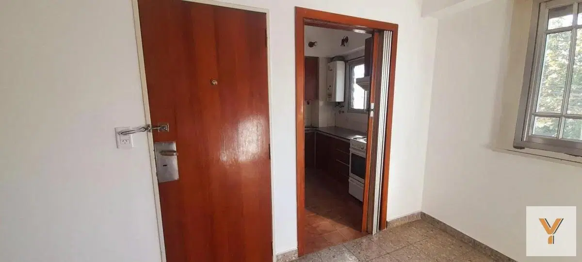 Departamento en venta - 2 Dormitorios 1 Baño - 50Mts2 - Avellaneda 2