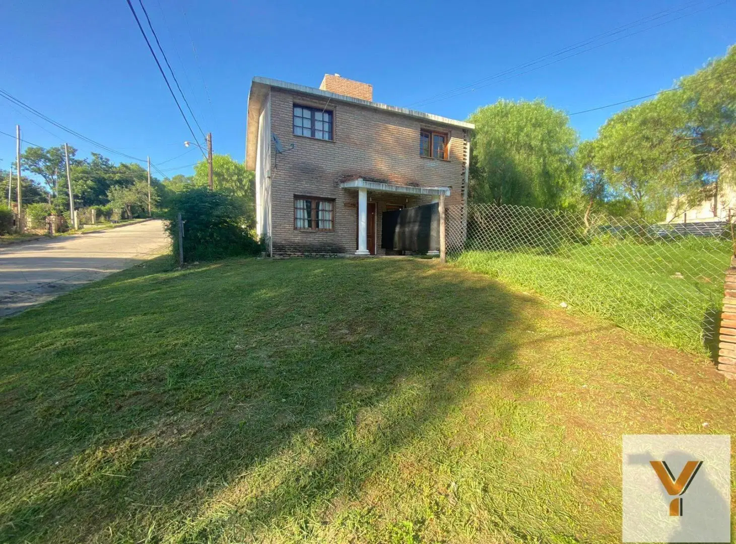 Dúplex en venta - 2 Dormitorios 2 Baños - Río Ceballos 4