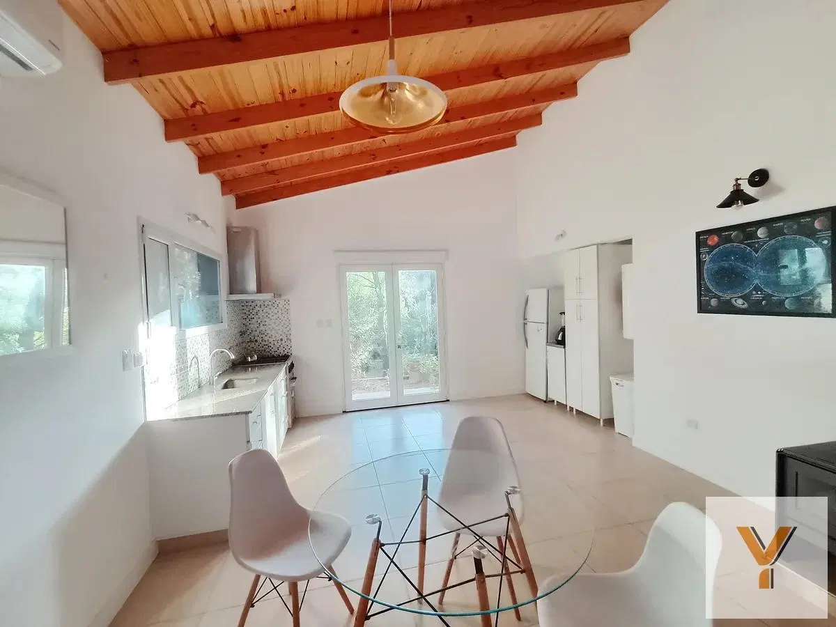 Casa en venta - 2 Dormitorios 1 Baño - Monte Hermoso 1