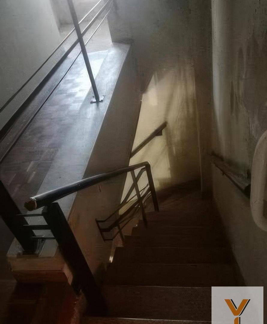 Foto de Casa en venta - 4 Dormitorios 2 Baños 1 Cochera - 261Mts2 - Los Hornos, imagen 1