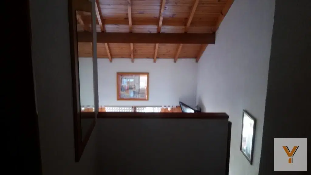 Departamento en venta - 2 dormitorios 1 baño - cochera - 68 mts2 - Villa Gesell 8