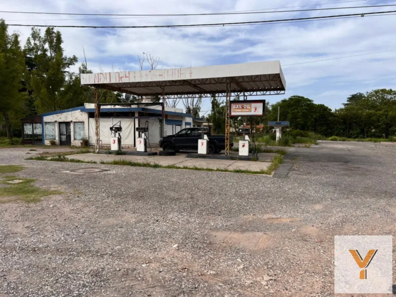 Edificio Comercial en venta - Local - 2 Baños -3.720Mts2 - Arrecife 2