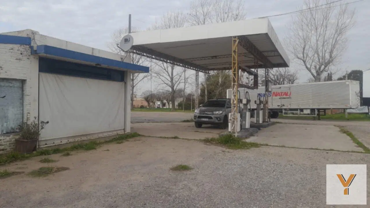 Edificio Comercial en venta - Local - 2 Baños -3.720Mts2 - Arrecife 5