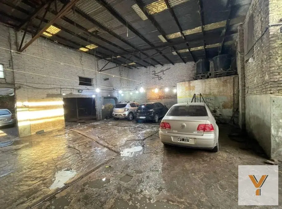 Depósito en venta - 525 mts2 - La Plata 5