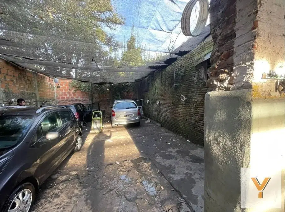Depósito en venta - 525 mts2 - La Plata 3