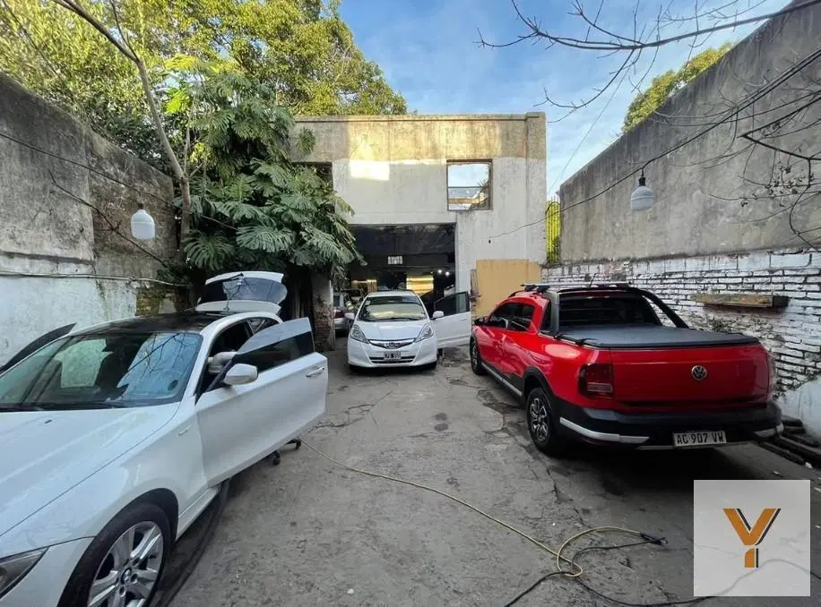 Depósito en venta - 525 mts2 - La Plata 2