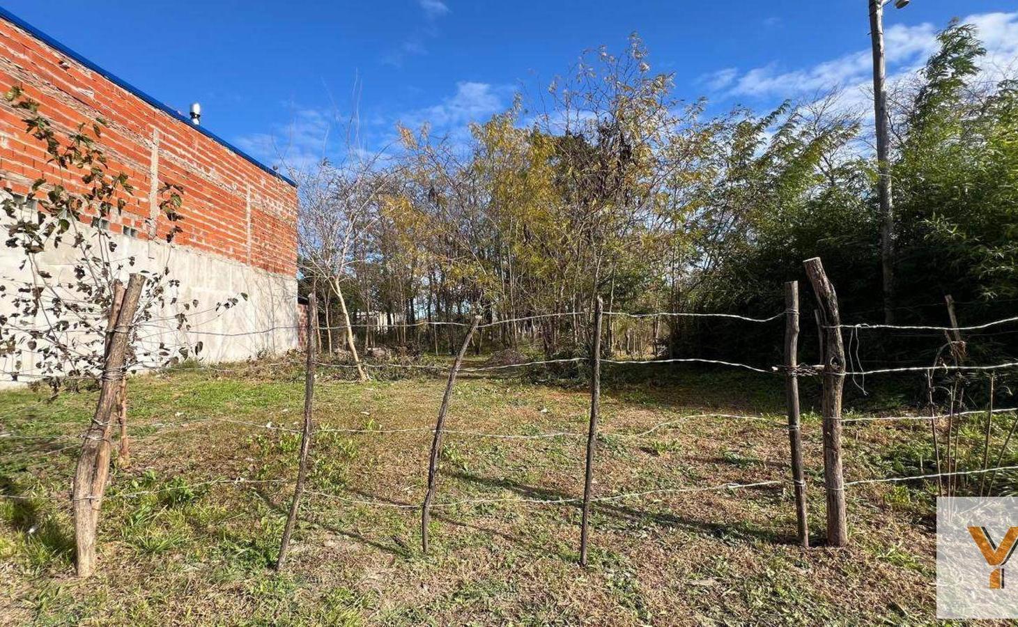 Terreno en venta - 329Mts2 - Mercedes