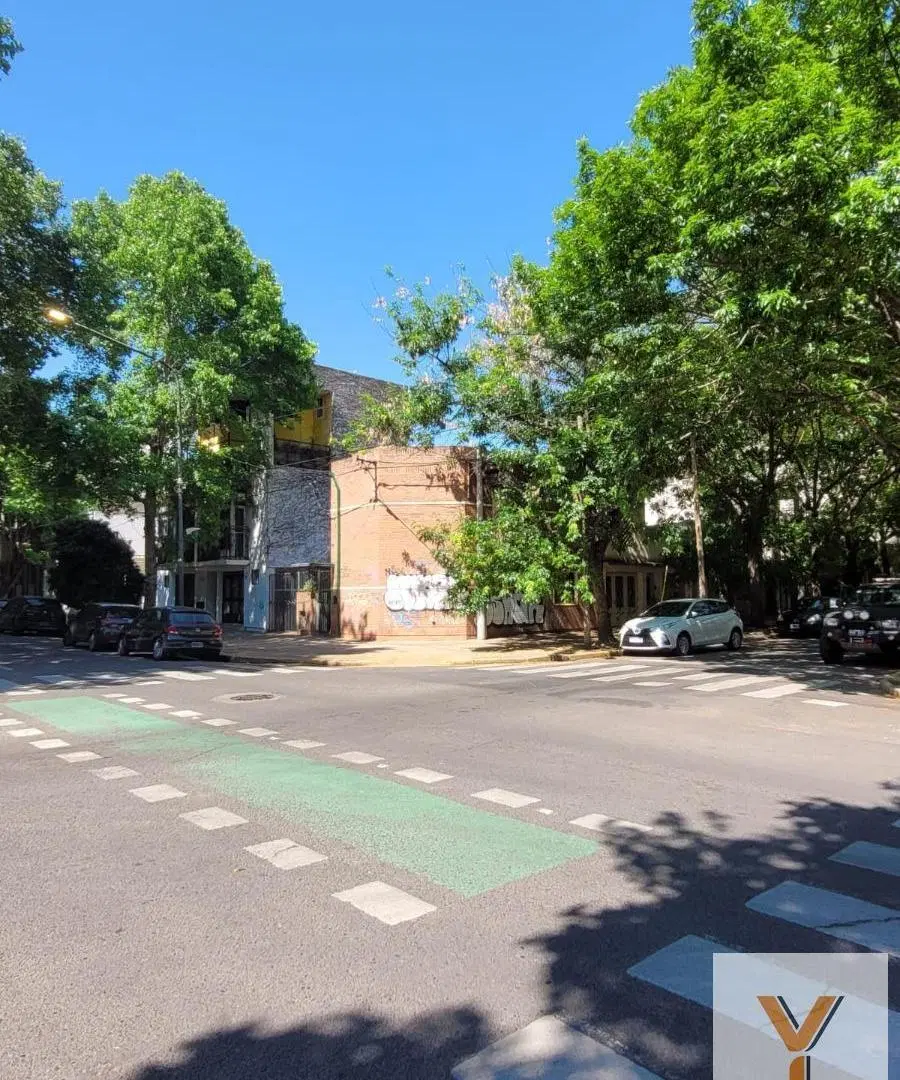 Casa en venta - 2 Dormitorios 2 Baños - Cochera - 97Mts2 - La Plata 4