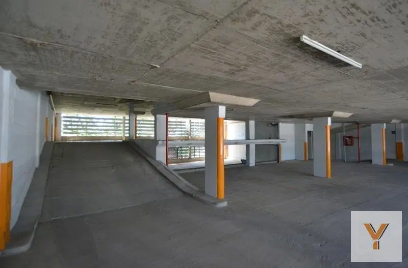 Cochera en venta - 13Mts2 - Quilmes 4