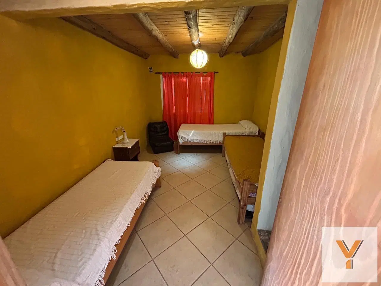Casa en venta - 2 Dormitorios 2 Baños - Cochera - 300Mts2 - Mar de Cobo 4