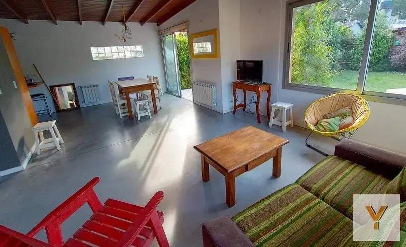 Casa en venta - 2 Dormitorios 2 Baños - Cocheras - 450Mts2 - Santa Clara del Mar 2