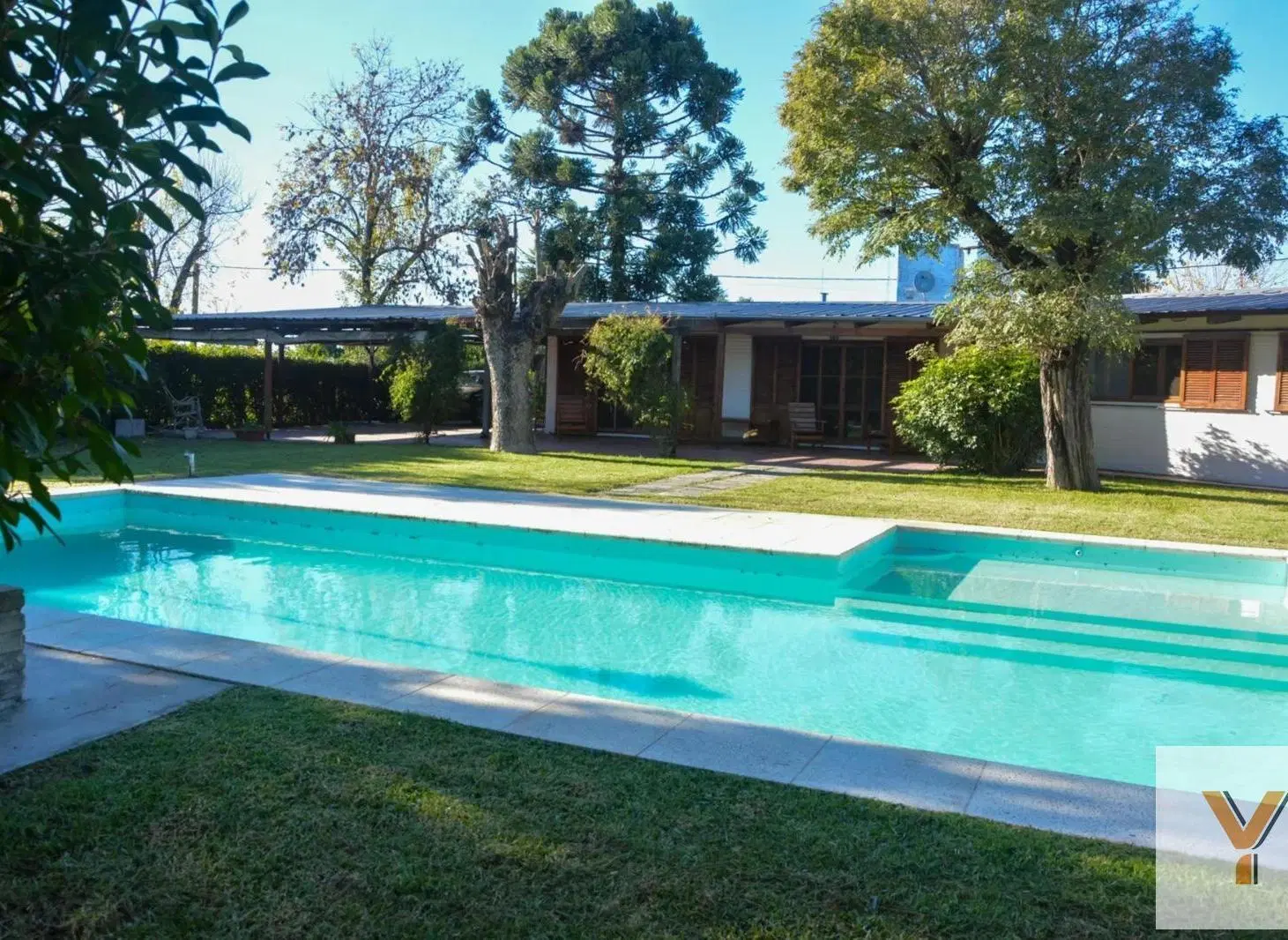 Quinta en Venta - 4 Dormitorios 4 Baños - 1170mts - Ramallo 3