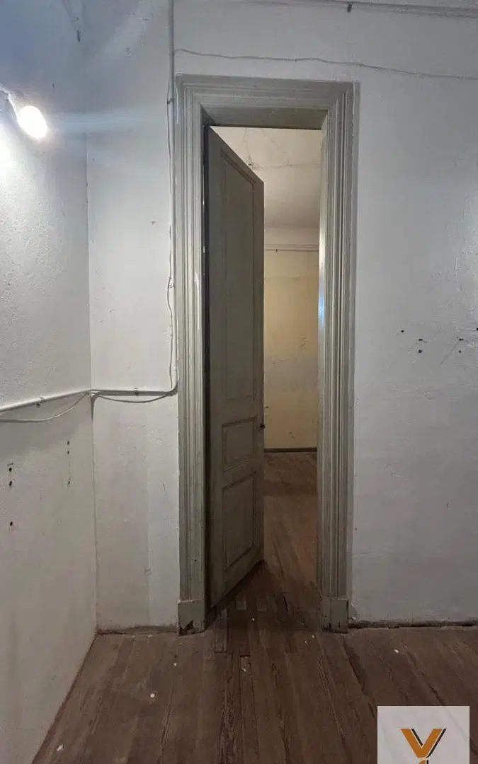 Casa en Alquiler - 6 Dormitorios 1 Baño - 300mts - La Plata 3