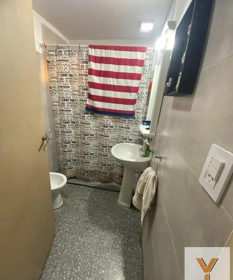 Casa en Venta - 2 Dormitorios 1 Baño - 244.6mts - La Plata 4