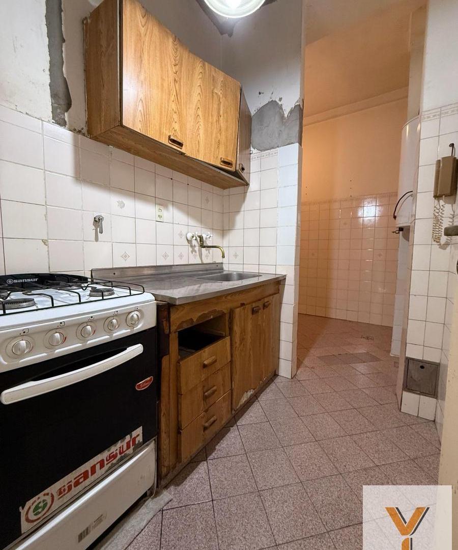 Foto de Departamento en Alquiler - 2 Dormitorios 1 Baño - 65mts - Monserrat, imagen 3