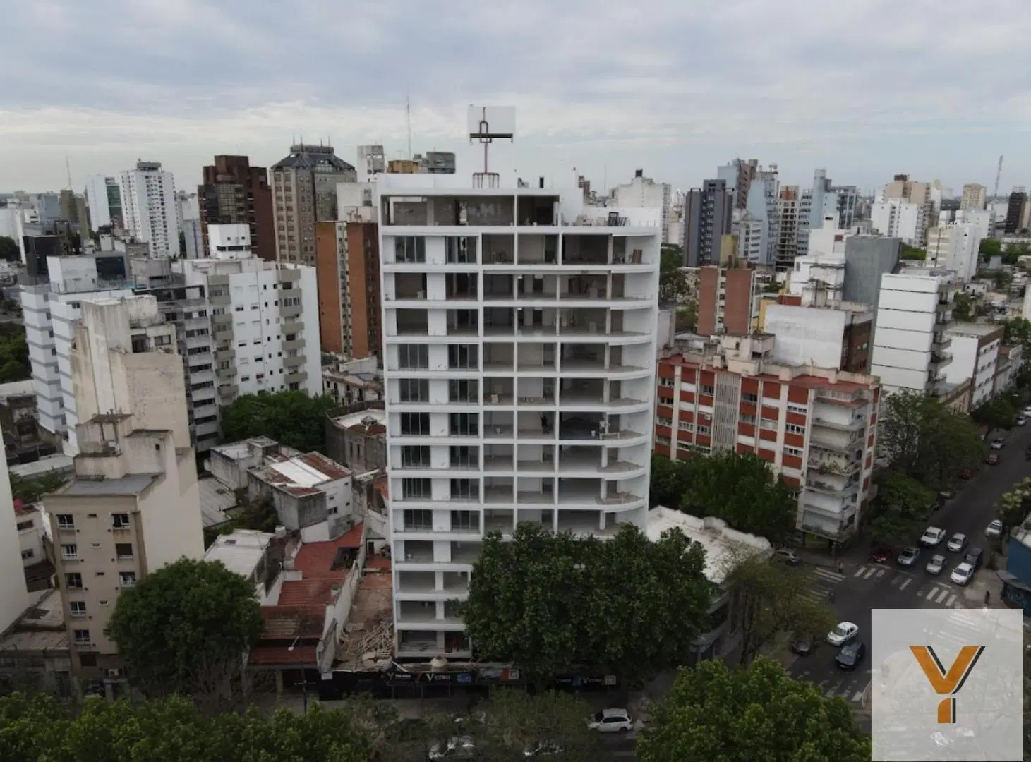 Penthouse venta 3 dormitorios-242 mts 2 totales  - La Plata-Construcción-Emprendimiento. 5