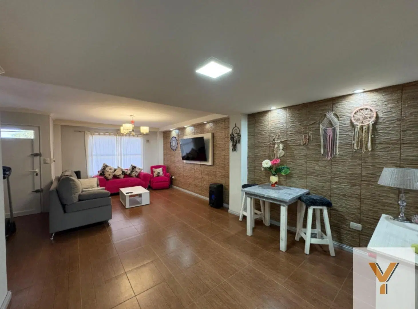 Casa en Venta - 3 Dormitorios 3 Baños - 461mts - Mar Del Plata 5