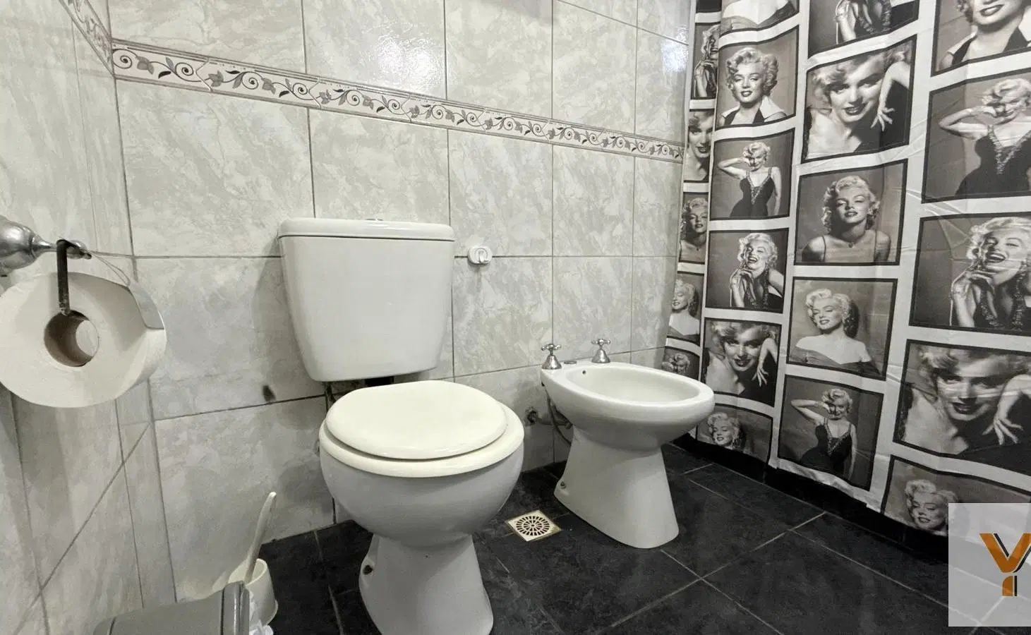 Casa en Alquiler - 3 Dormitorios 2 Baños - 441mts - Mar Del Plata 2